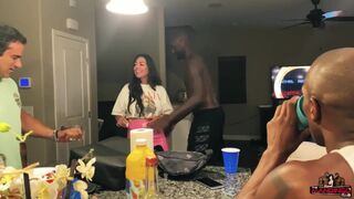 Cuck-Old Husband Brings Bitch Wifey over for some BBC