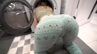 step bro rammed step sister while she is inside of washing machine - cream pie