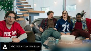 MODERN-DAY SINS - Slutty Teenie Leana Lovings Has Sneaky Sex With Stepdad's Buddies Bum His Back